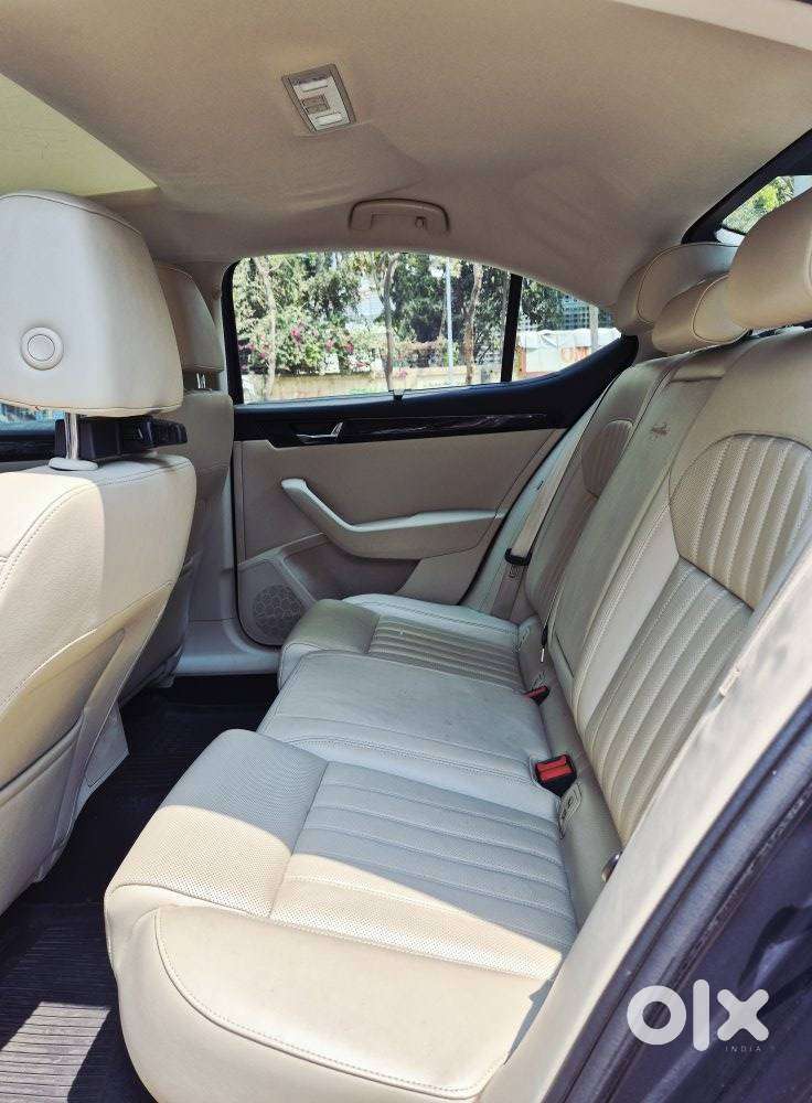 Skoda Superb 1.8 Elegance Tsi At, 2018, Petrol