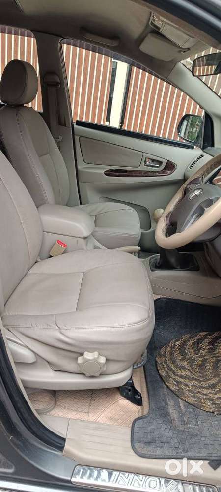 Toyota Innova 2.5 V 7 Str, 2013, Diesel