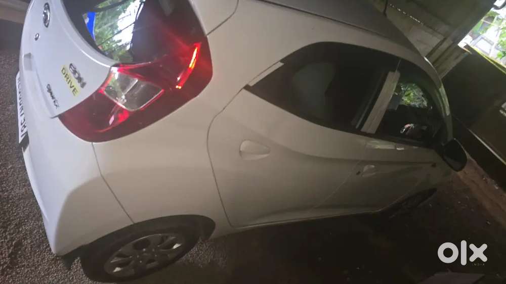 Hyundai Eon Sportz 2017