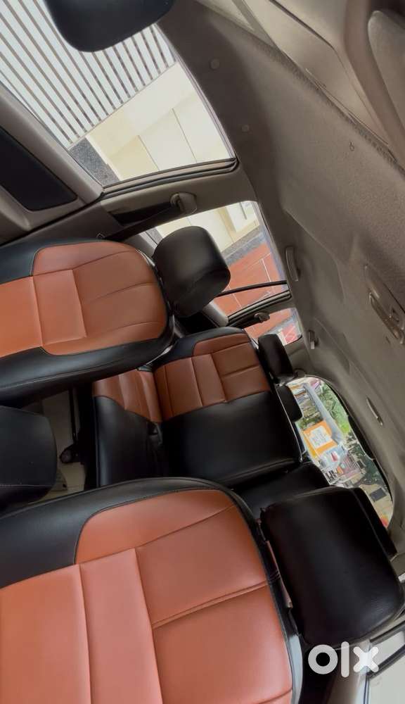 Toyota Innova 2.5 G (diesel) 8 Seater, 2015, Diesel