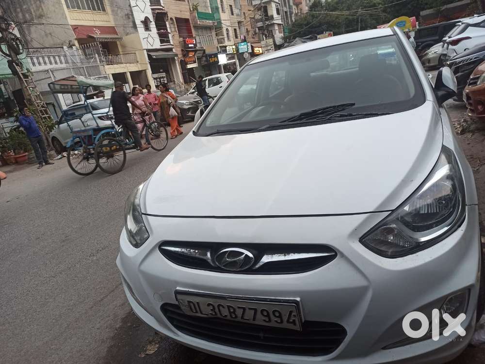 Hyundai Verna Vtvt 1.6 Sx, 2013, Petrol