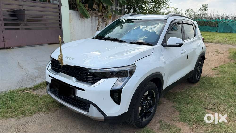 Kia Sonet 2025 Petrol 16000 Km Driven