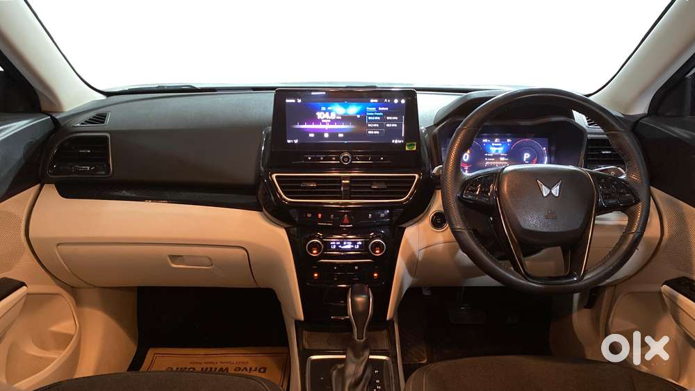 Mahindra Xuv 3xo Ax5l 1.2 Petrol At, 2024, Petrol