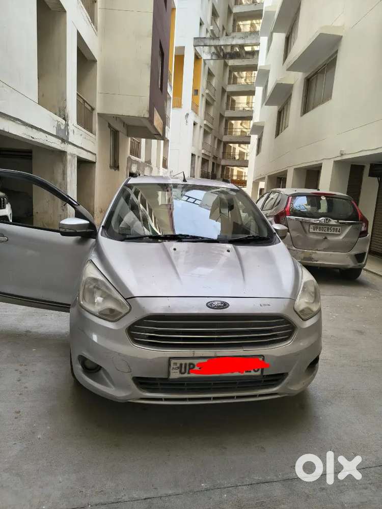 Ford Figo Titanium 2016 Model