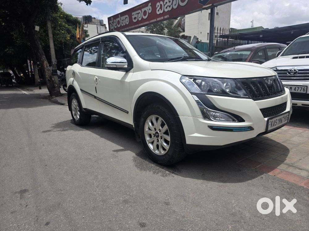 Mahindra XUV500 W10 2WD, 2016, Diesel