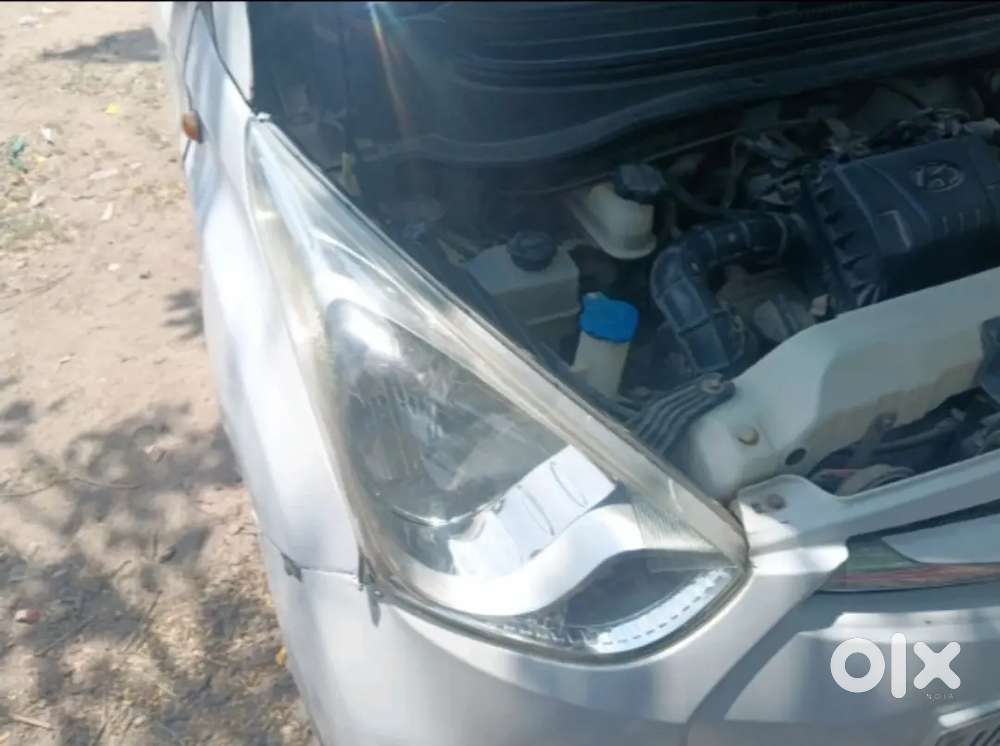 Hyundai Eon 2016 Last नवंबर Petrol Good Condition