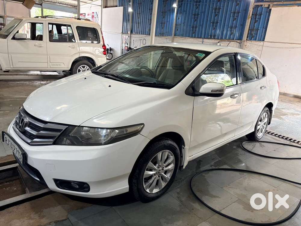 Honda City V Mt 2012 Top Model