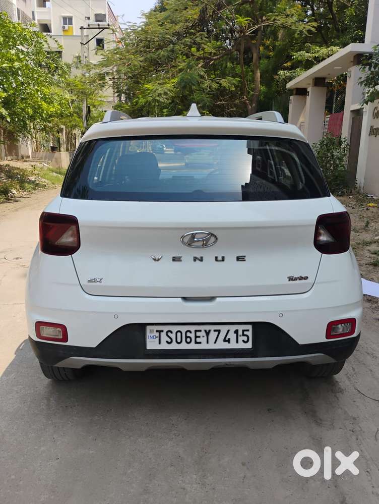 Hyundai Venue Sx+ At, 2019, Petrol