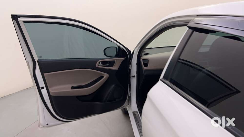 Hyundai Elite I20 [ ] 1.2 Sportz, 2016, Petrol