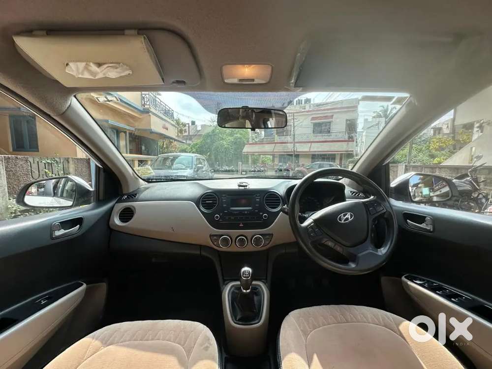 Hyundai Xcent 2015