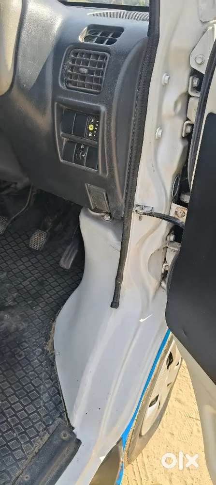 Maruti Suzuki Eeco Modal 2017 Company Fitted Cng New Tyre New Batery