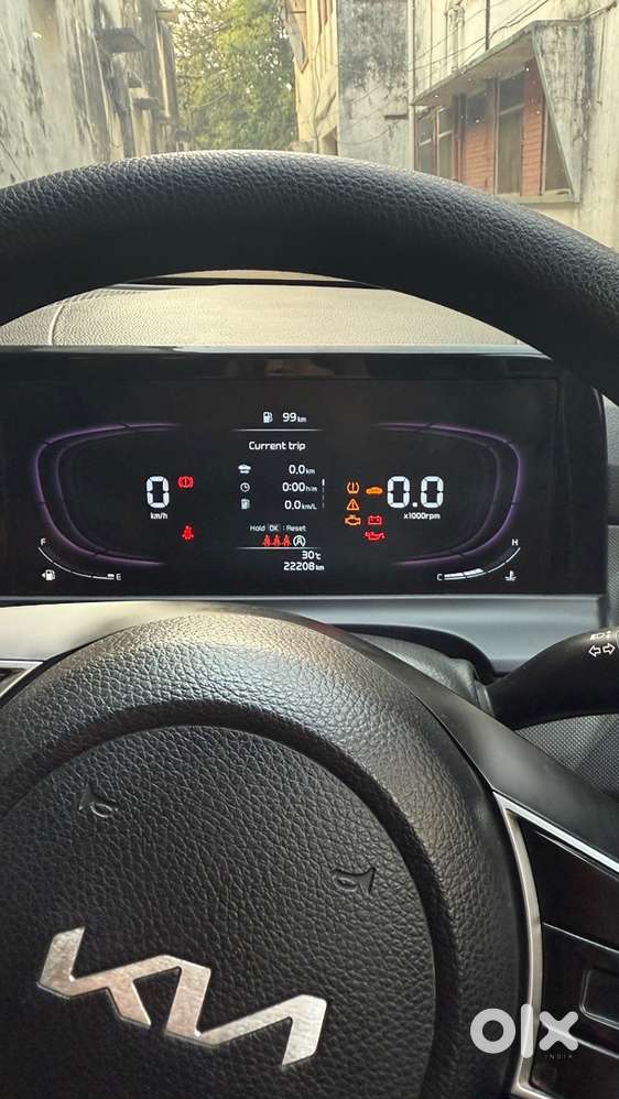 Kia Seltos 2024 Petrol Well Maintained