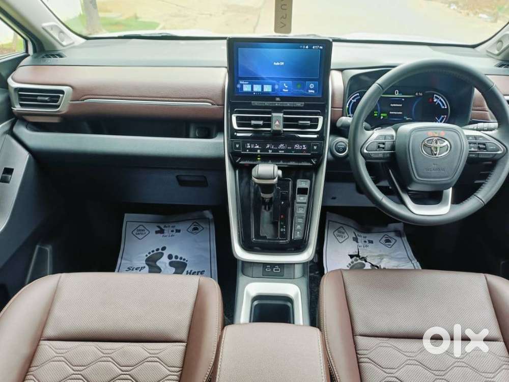 Toyota Innova Hycross 2.0 Zx (o) Hybrid 7 Str, 2026, Petrol