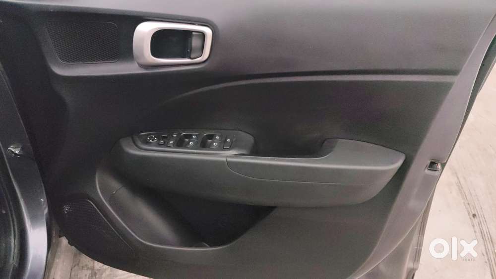 Hyundai Venue Sx Plus Turbo Dct, 2021, Petrol