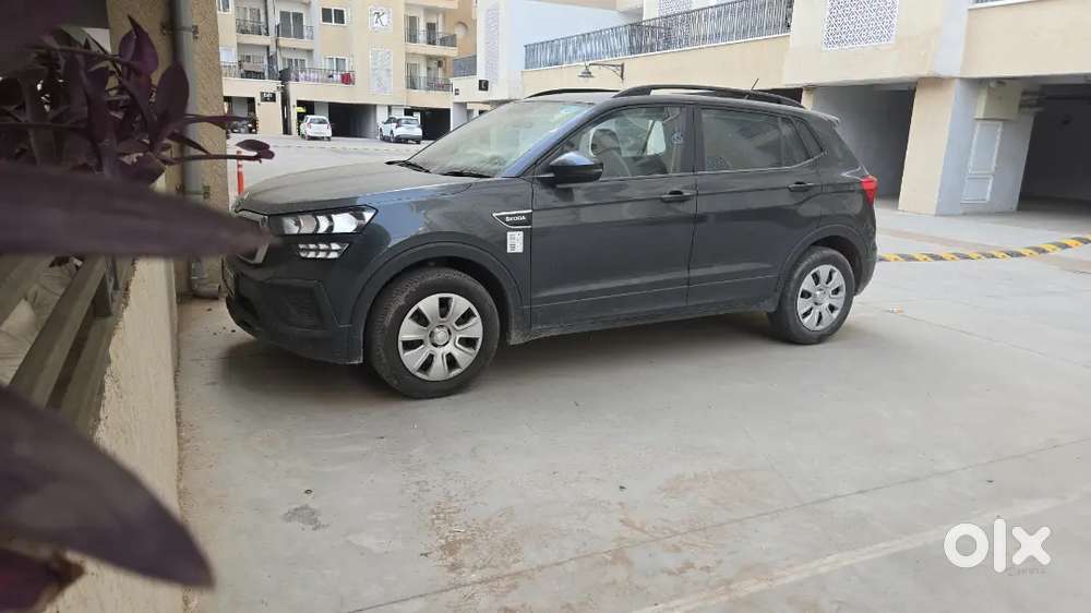 Skoda Kushaq 2025 Petrol 10000 Km Driven