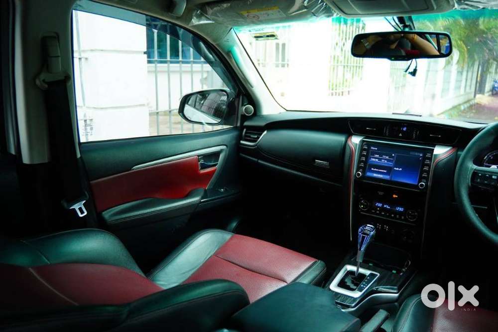 Toyota Fortuner Legender 4x4 At 2.8, 2023, Diesel