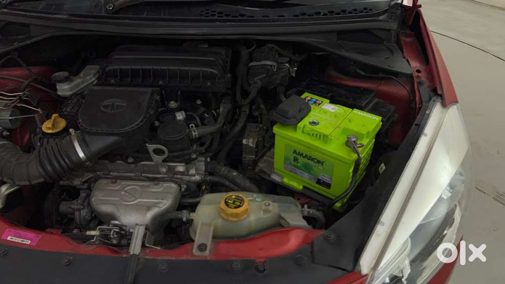 Tata Tiago Xza, 2017, Petrol