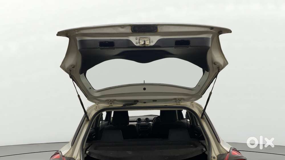 Maruti Suzuki Swift 2018 Vxi, 2019, Petrol