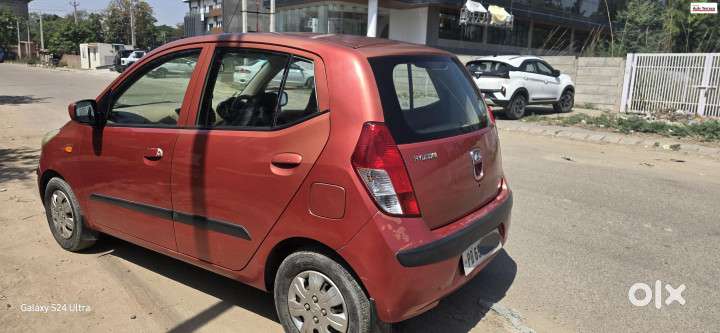 Hyundai I10 Magna O With Sunroof, 2009, Petrol