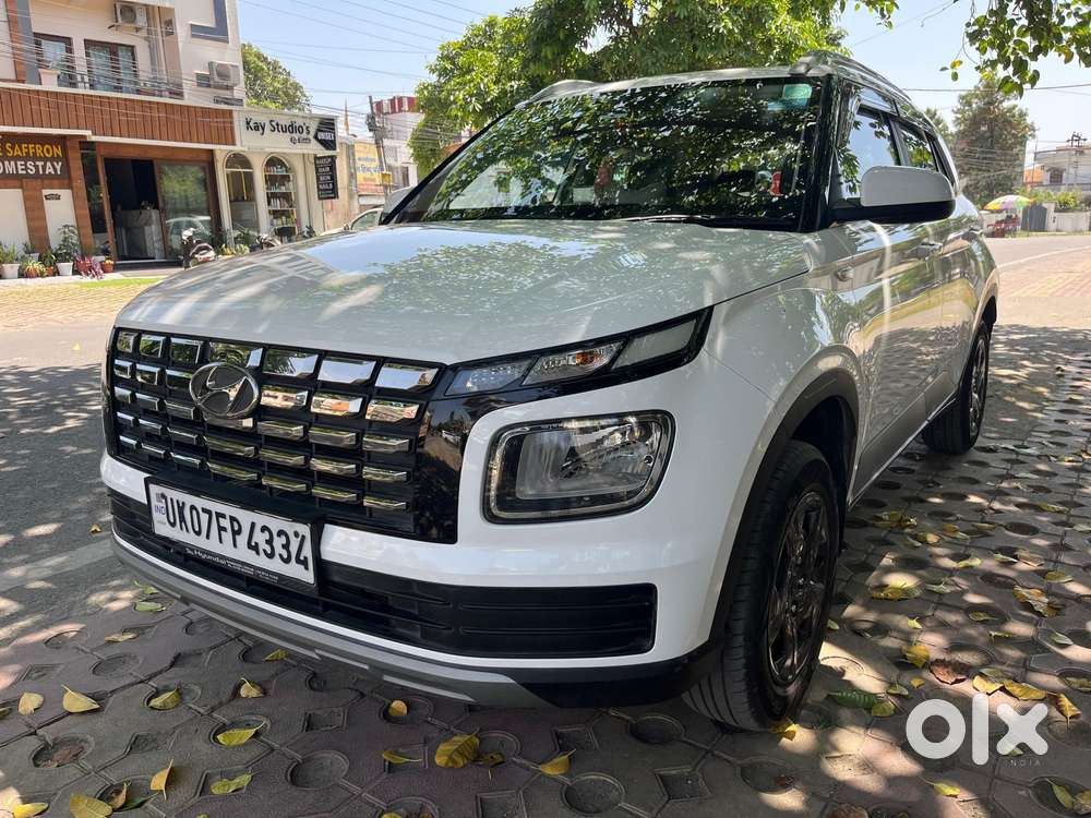 Hyundai Venue S 1.2 Petrol, 2023, Petrol