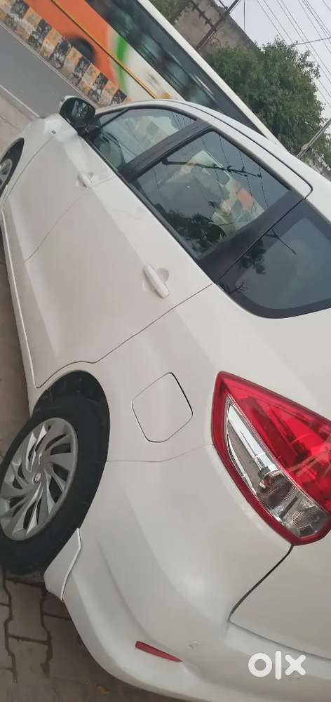 Maruti Suzuki Ertiga 2018 Cng & Hybrids 126585 Km Driven Like New.