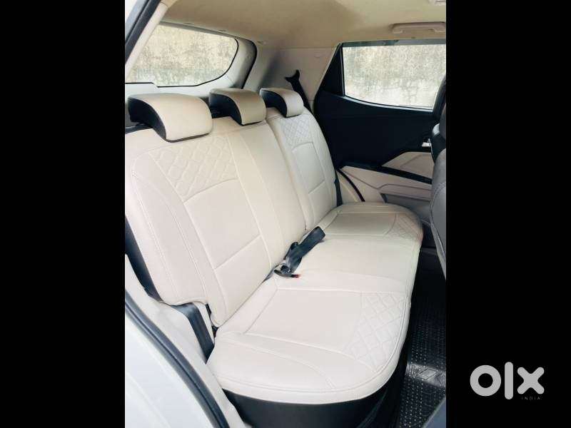 Mahindra Xuv300 1.2 W6 Amt Petrol, 2021, Petrol