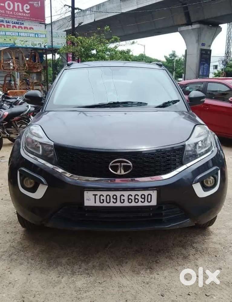 Tata Nexon 2019 Petrol 90000 Km Driven