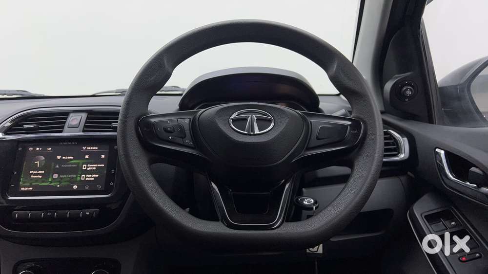 Tata Tiago Xza Plus, 2021, Petrol