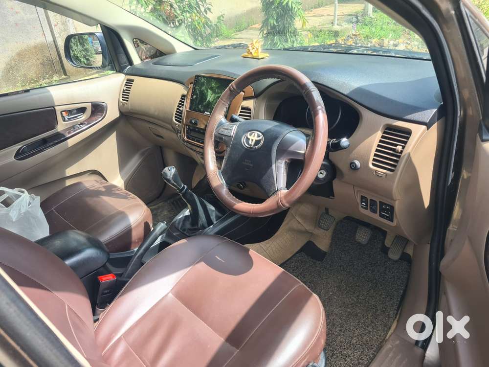 Toyota Innova 2.5 Vx 8 Str, 2015, Diesel