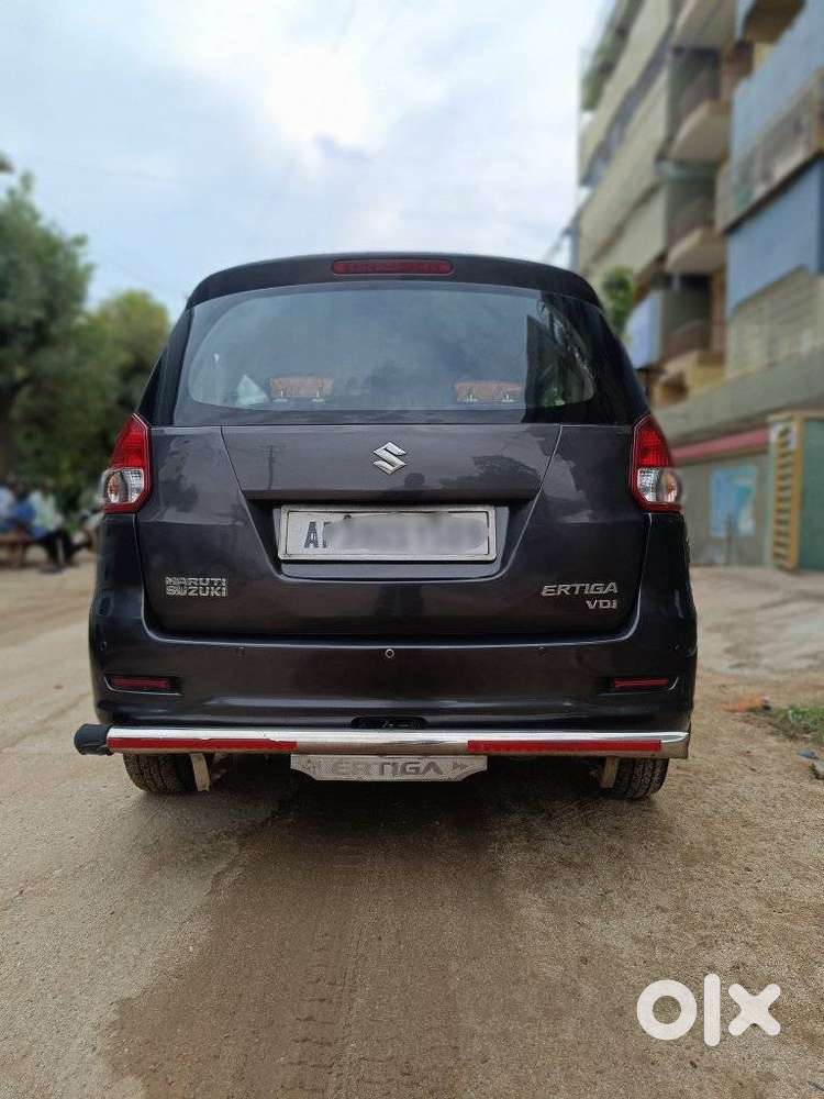 Maruti Suzuki Ertiga Vdi Shvs, 2014, Diesel