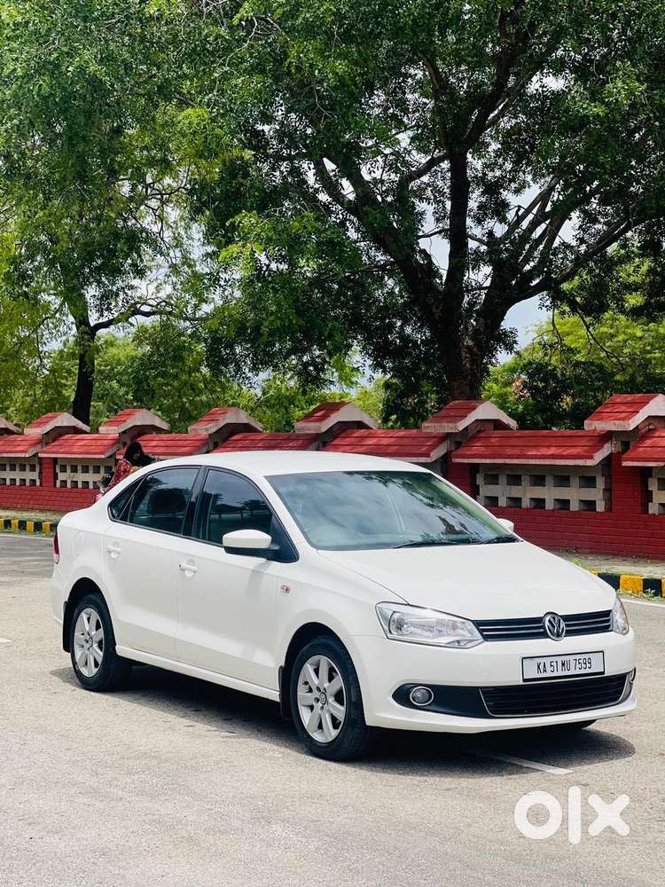 Volkswagen Vento 2010-2013 Ipl Ii Petrol Highline At, 2011, Petrol