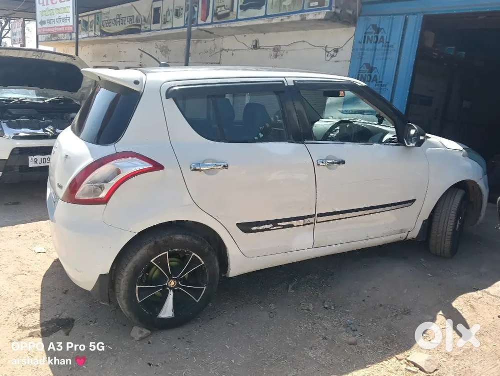 Maruti Suzuki Swift 2013 Diesel 100000 Km Driven