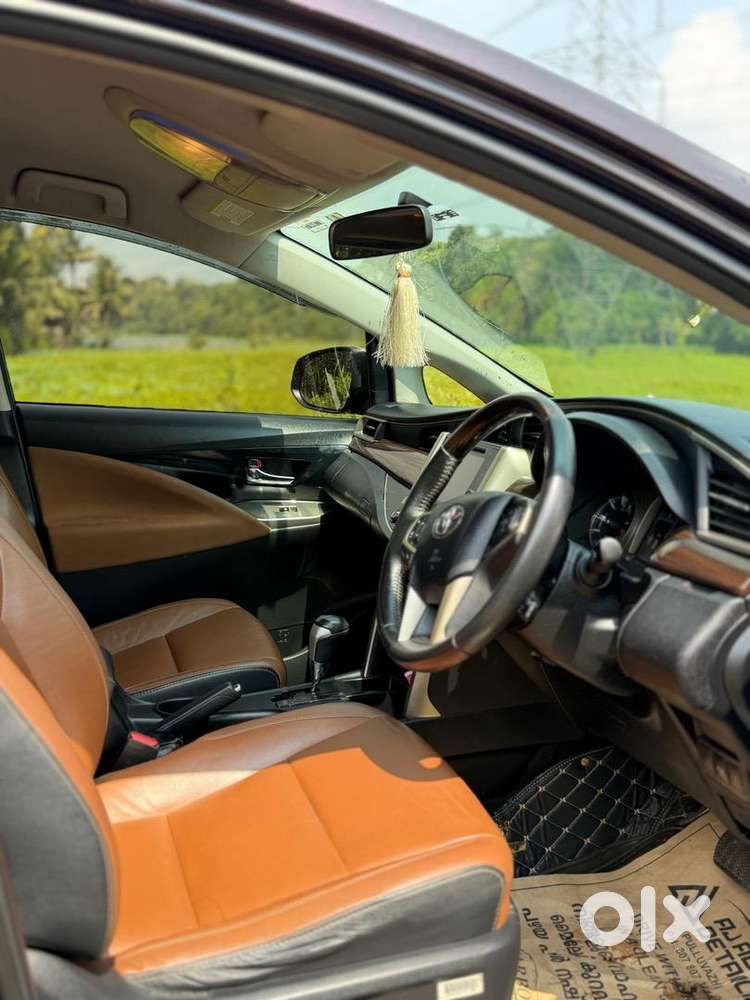 Toyota Innova Crysta 2017