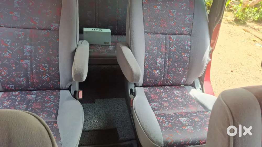 Toyota Qualis 2004 Diesel Well Maintained, Good Condition