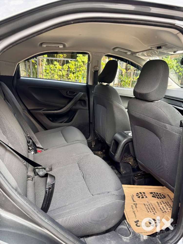 Tata Nexon, 2024, Petrol
