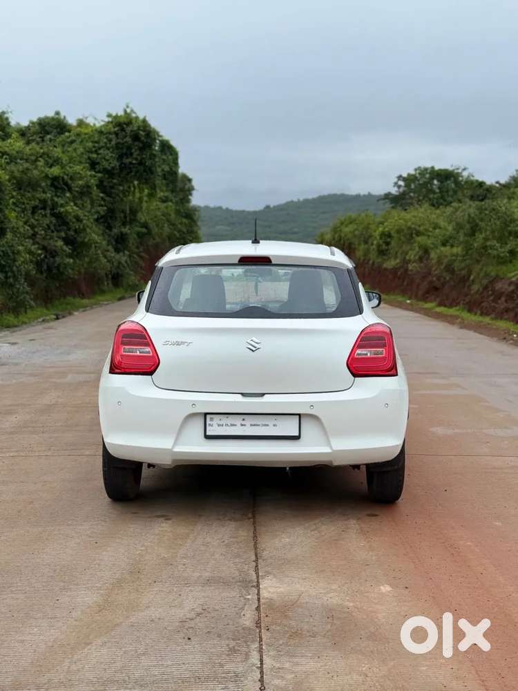Maruti Suzuki Swift Amt Vxi, 2022, Petrol