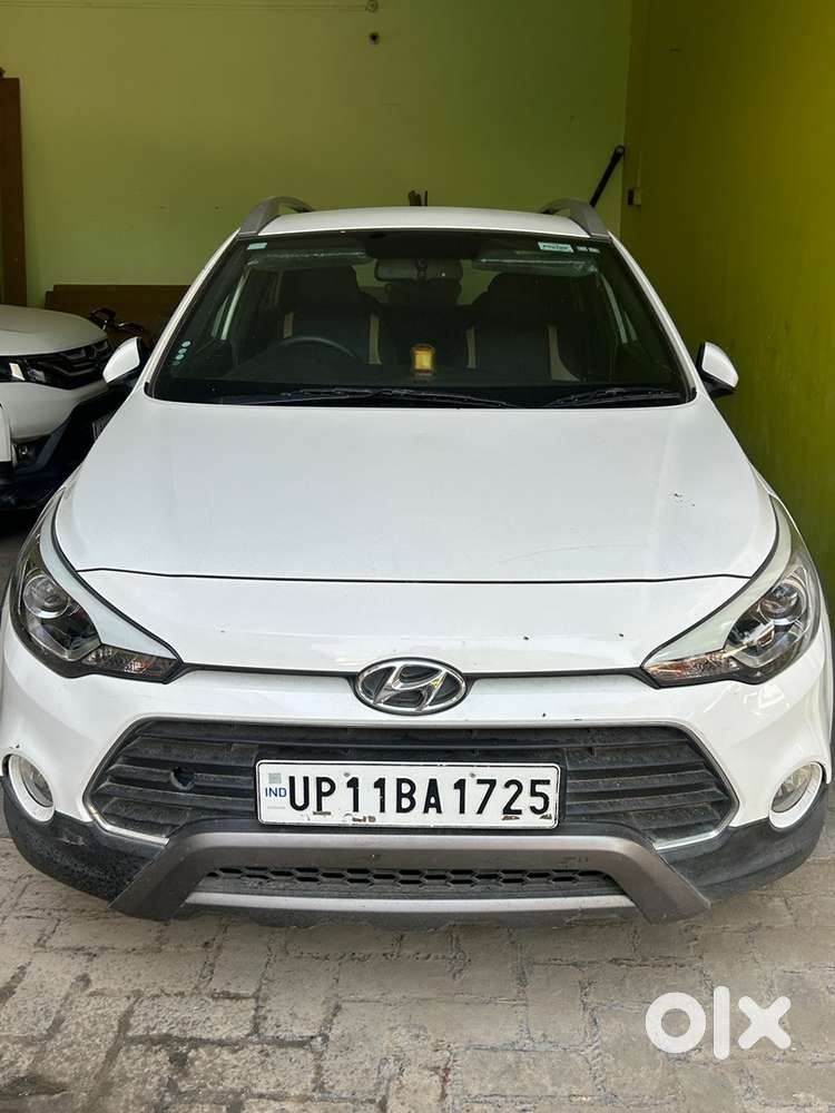 Hyundai I20 Active 2016 Petrol Well Maintained
