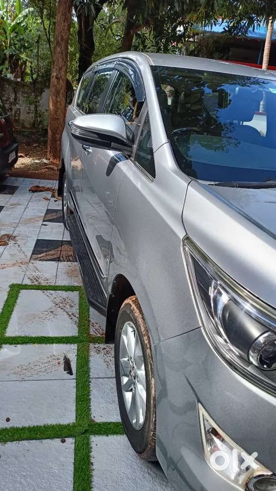 Toyota Innova Crysta 2018
