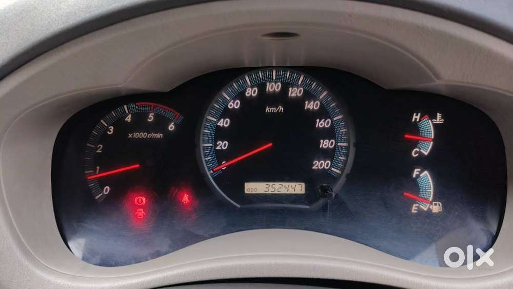 Toyota Innova 2.5 V 7 Str, 2012, Diesel