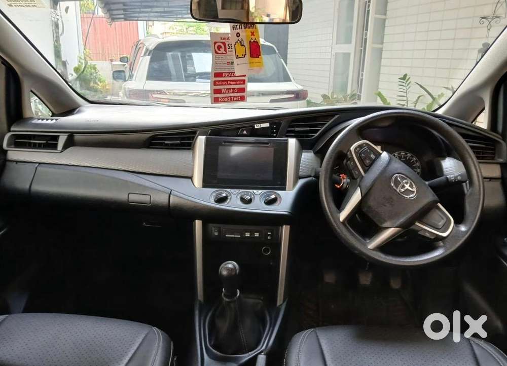 Toyota Innova Crysta 2019