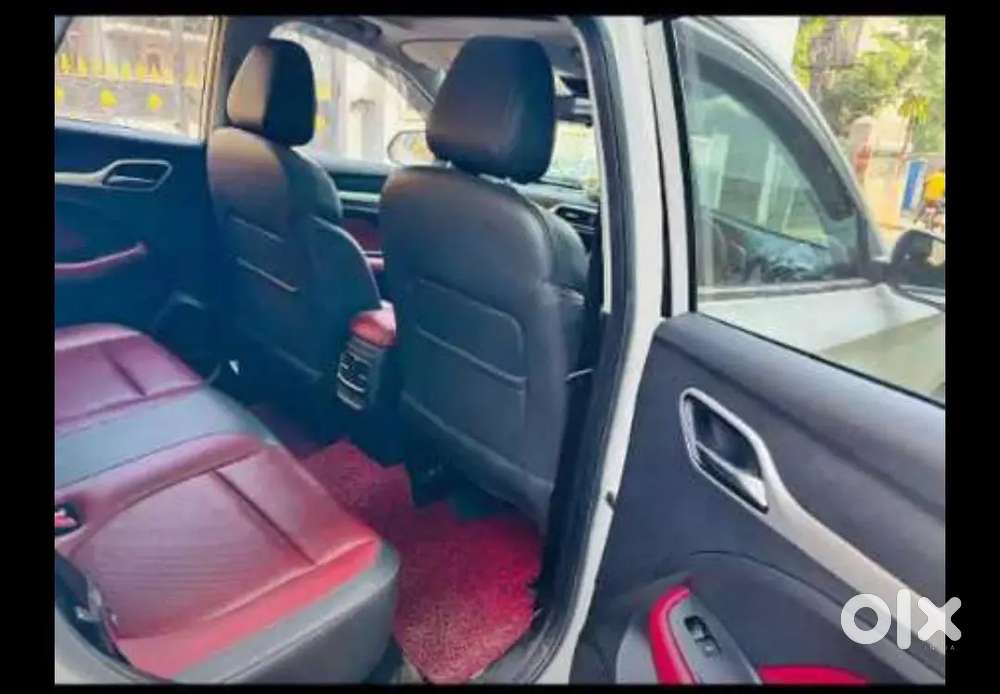 Mg Astor Savvy Cvt 2022 , Automatic Sangaria Red