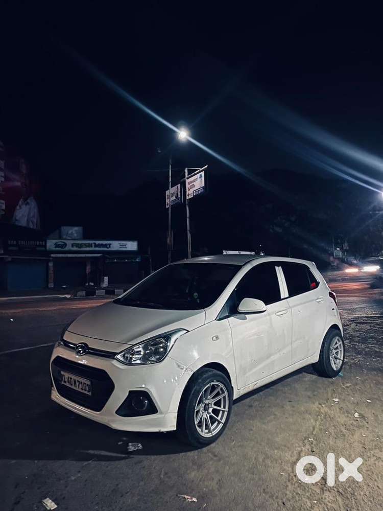Hyundai Grand I10 2017 Petrol Well Maintained