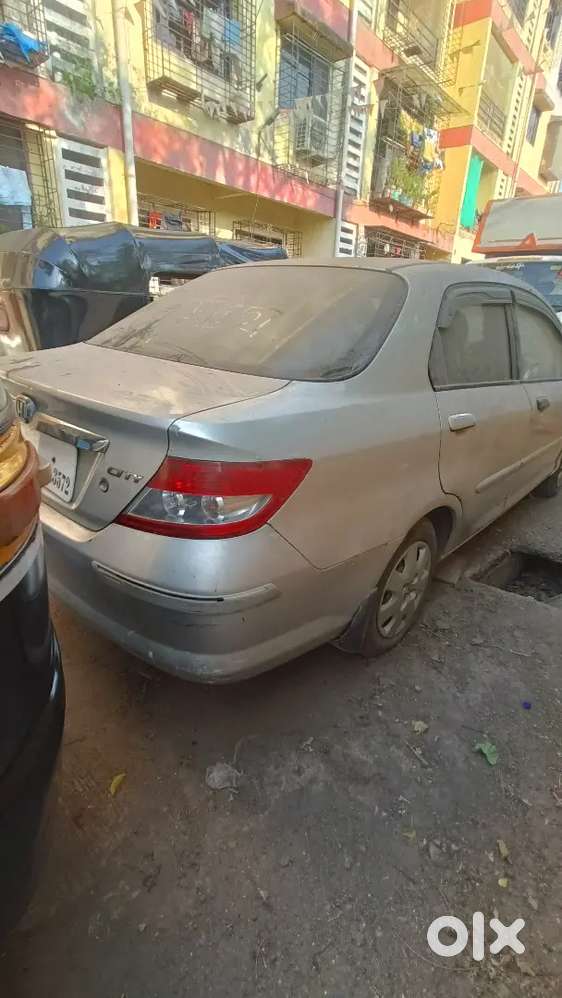 Honda City 2005 Cng & Hybrids 180000 Km Driven