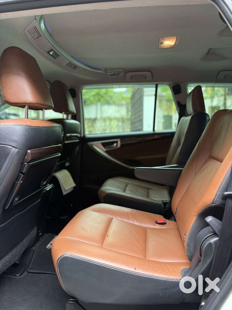 Toyota Innova Crysta 2.8 Zx At, 2018, Diesel