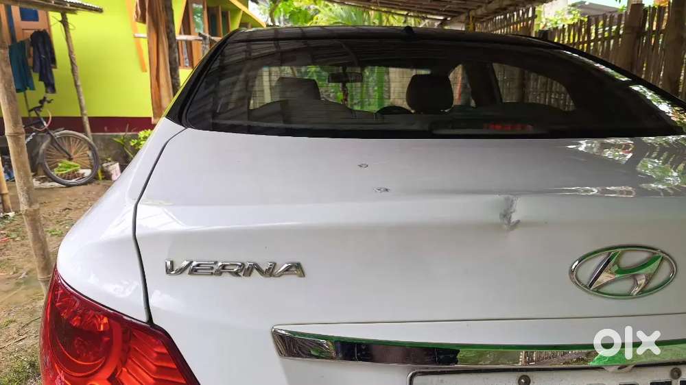 Hyundai Verna 2015 Petrol 65000 Km Driven
