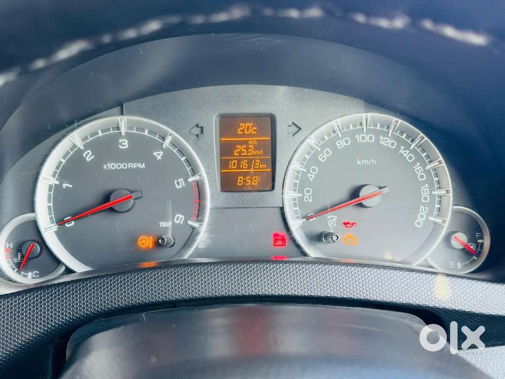 Maruti Suzuki Swift 2014 Diesel 105200 Km Driven