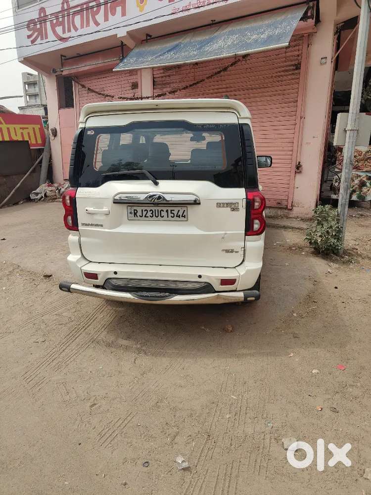 Mahindra Scorpio Classic 2018 Diesel 100000 Km Driven