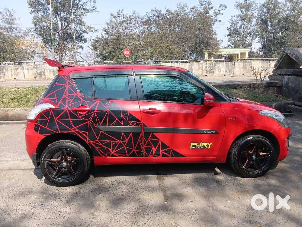 Maruti Suzuki Swift Vxi + Manual, 2017, Petrol