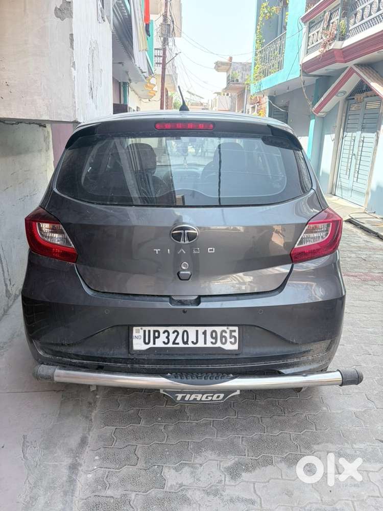 Tata Tiago Petrol 2025