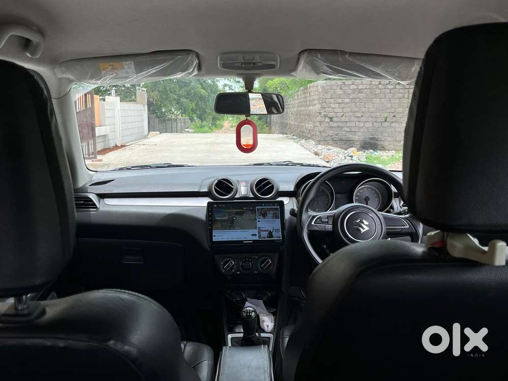 Maruti Suzuki Swift 1.2 Vxi Glory Edition, 2023, Petrol